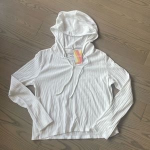 BNWT Yummie crop white hoodie